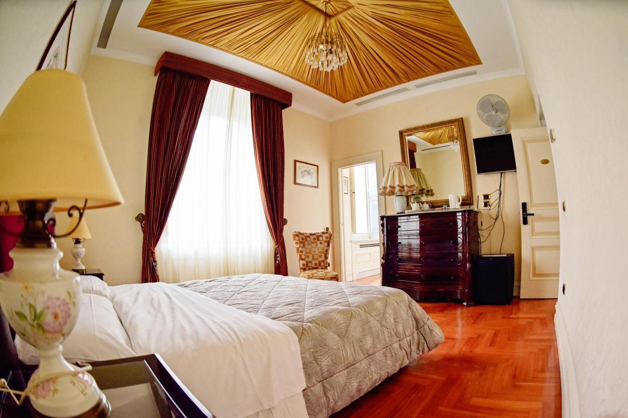 Al Centro Luxury Home Caserta Ngoại thất bức ảnh