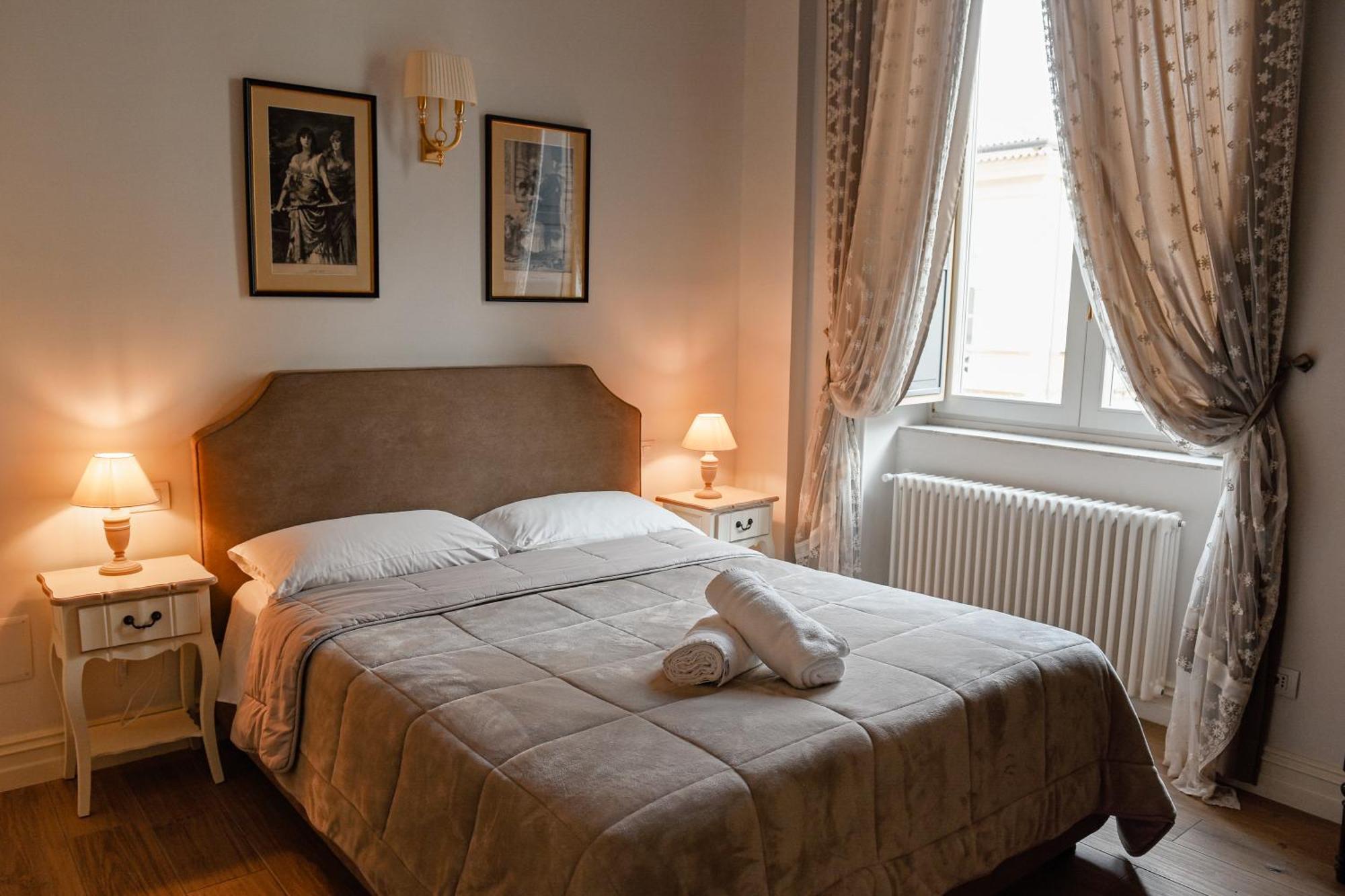 Al Centro Luxury Home Caserta Ngoại thất bức ảnh