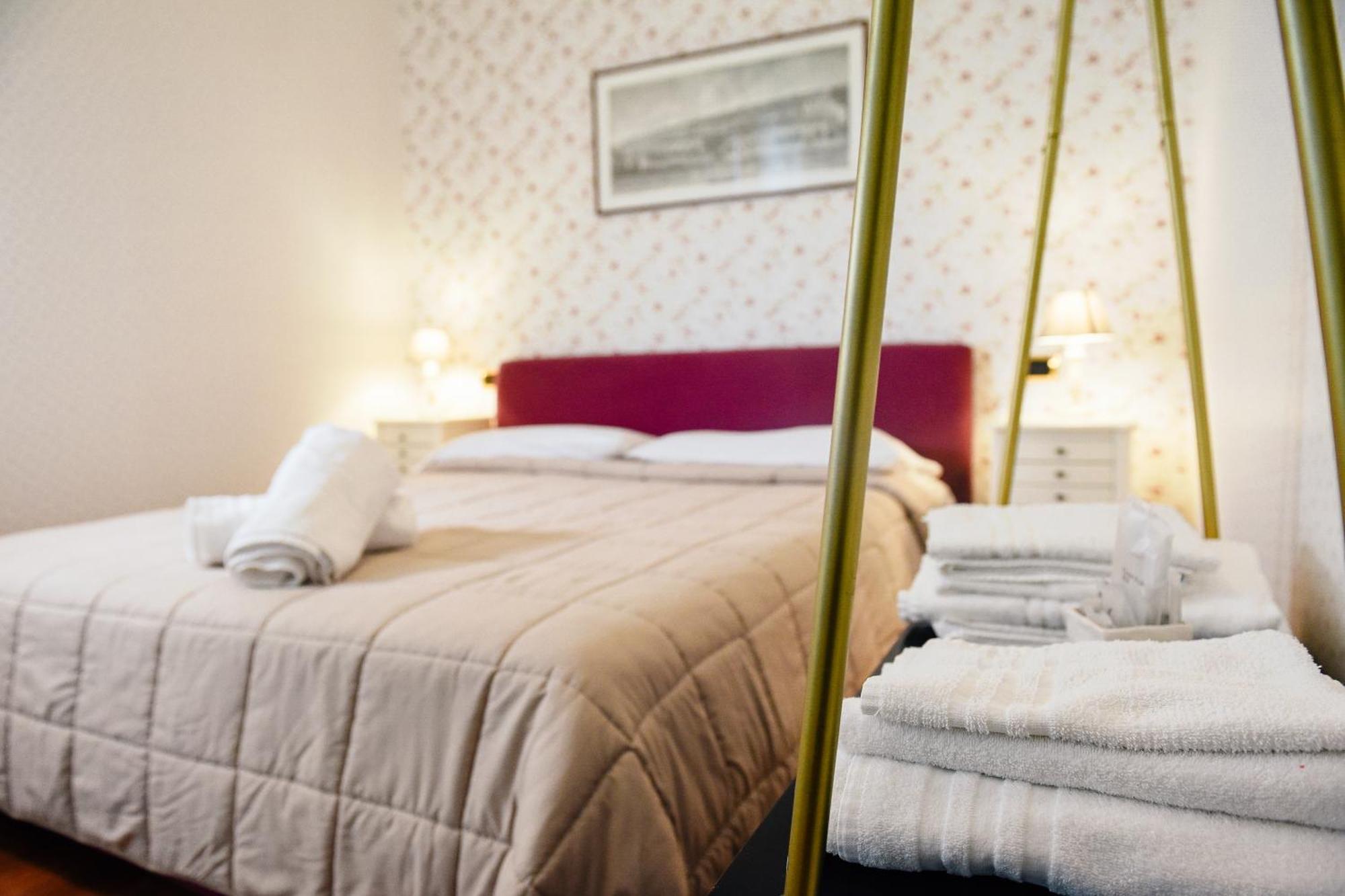 Al Centro Luxury Home Caserta Ngoại thất bức ảnh